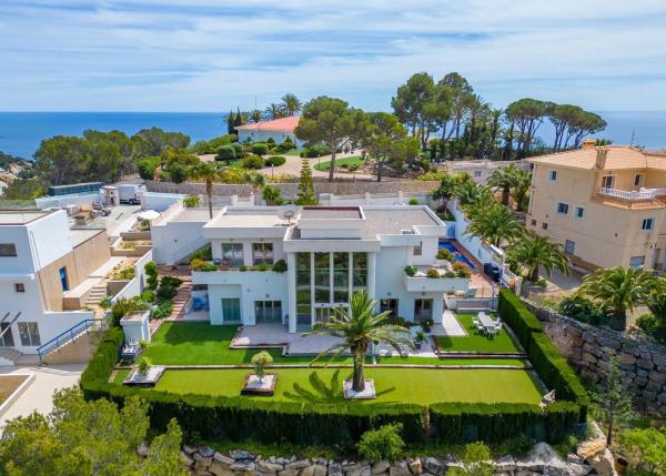 Casa independiente en calle Lotería, 18