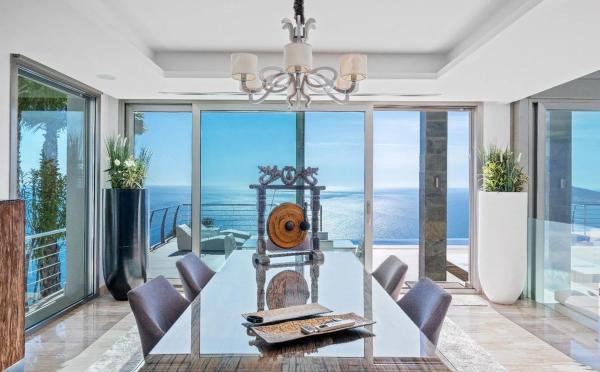 Casa independiente en calle Irlanda del Norte, 241