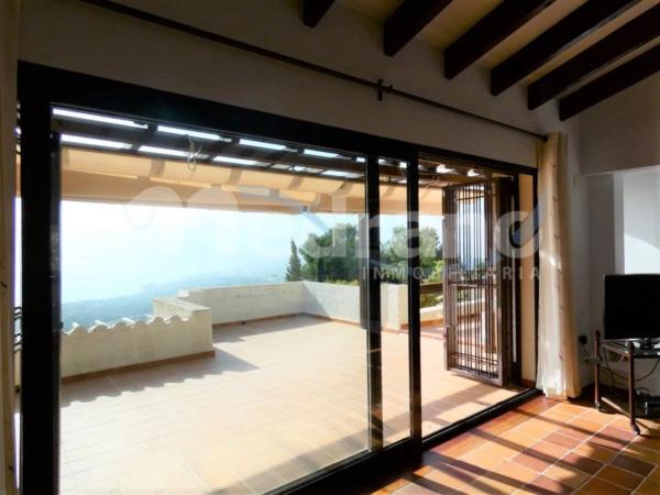 Casa independiente en calle Costa Azul