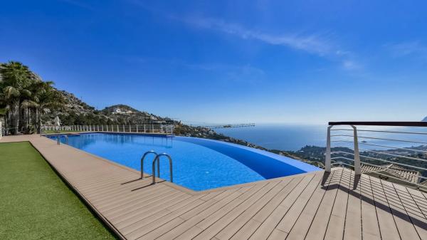 Piso en avenida Europa