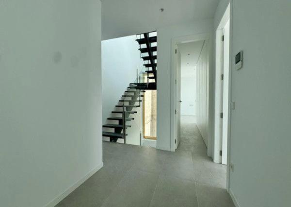 Casa independiente en calle de Europa, 603