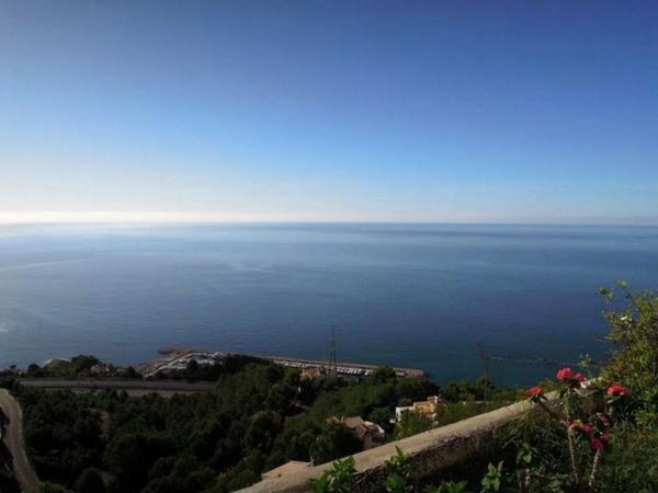 Ático en calle Holanda