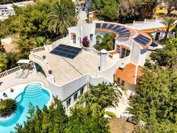 Casa independiente en calle Cabo de Gata