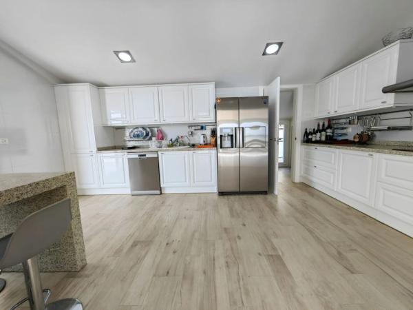 Piso en Zona de Mascarat