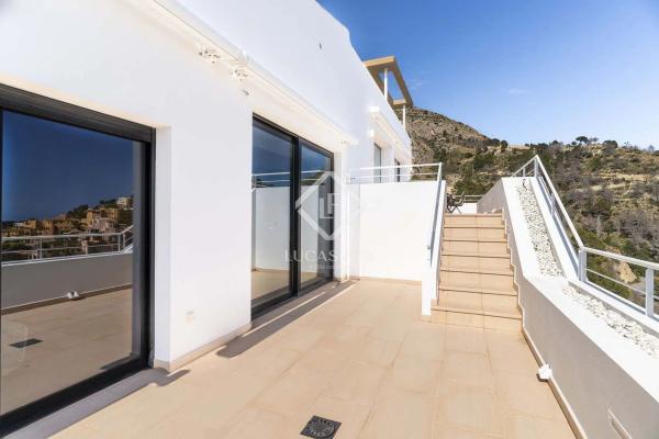 Casa independiente en calle Media