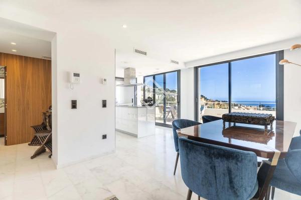 Casa independiente en calle Media