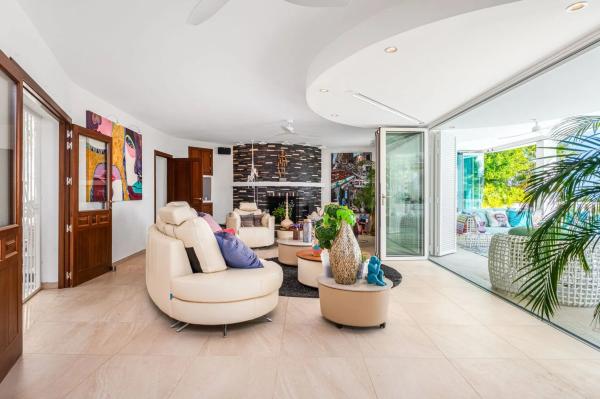 Casa independiente en calle Costa de la Luz