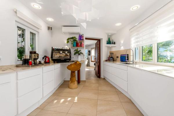 Casa independiente en calle Costa de la Luz