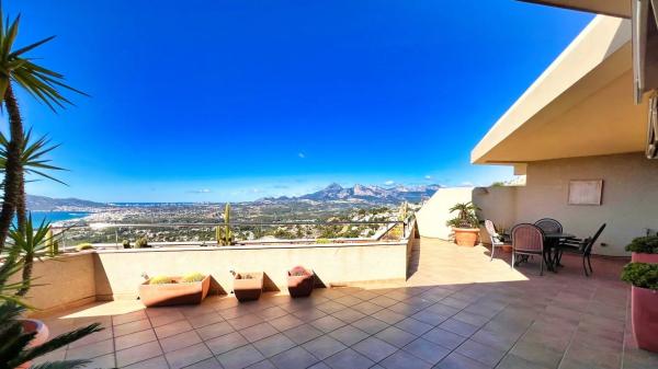 Piso en avenida Principal de la Sierra