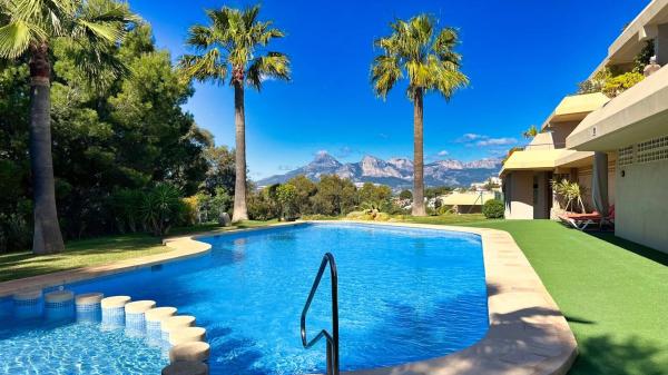 Piso en avenida Principal de la Sierra