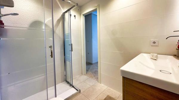 Piso en avenida Principal de la Sierra