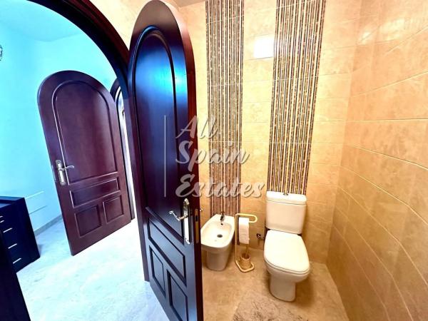 Casa independiente en calle la Llebre