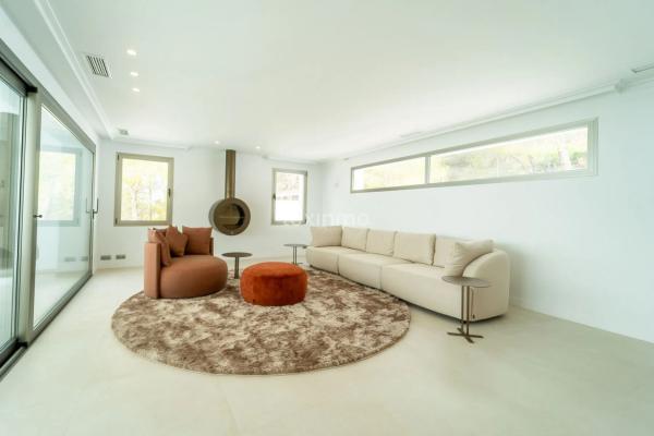 Casa independiente en calle Carretas