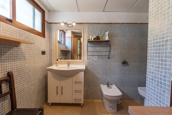 Casa independiente en Urbanización Jardines de Alhama