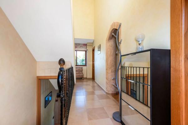 Casa independiente en Urbanización Jardines de Alhama