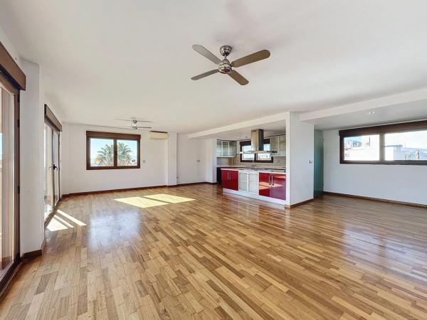 Piso en calle Calvari