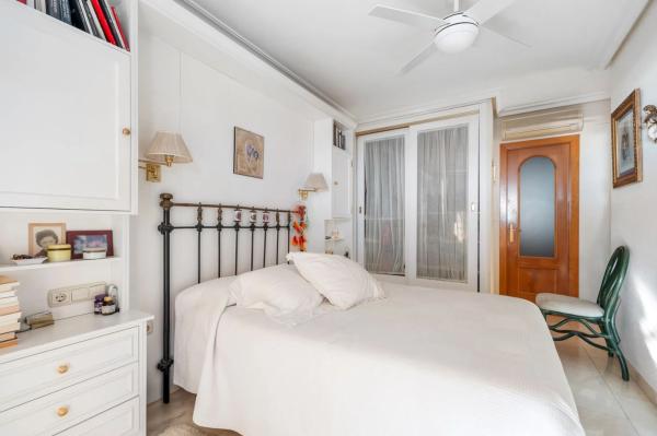 Piso en avenida Principal de la Sierra