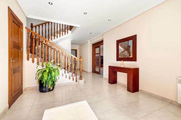 Casa independiente en calle Estació