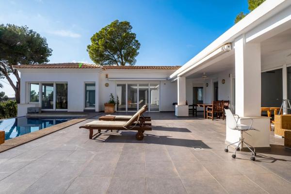 Casa independiente en calle Puput