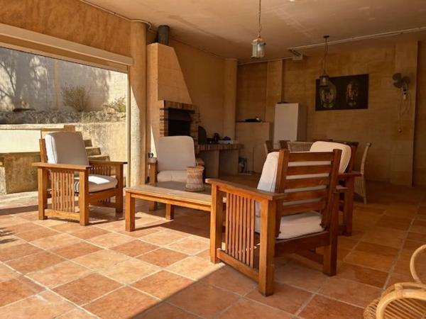 Casa independiente en calle el Pinar