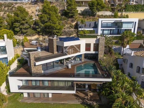 Casa independiente en calle Alemania