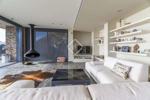 Casa independiente en calle Alemania