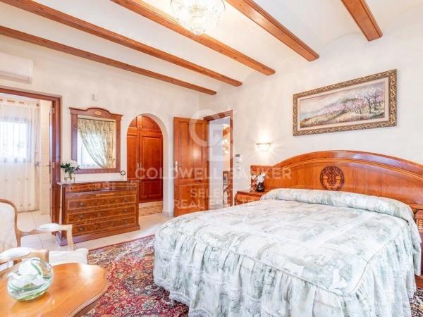 Casa independiente en calle l'Arbocer