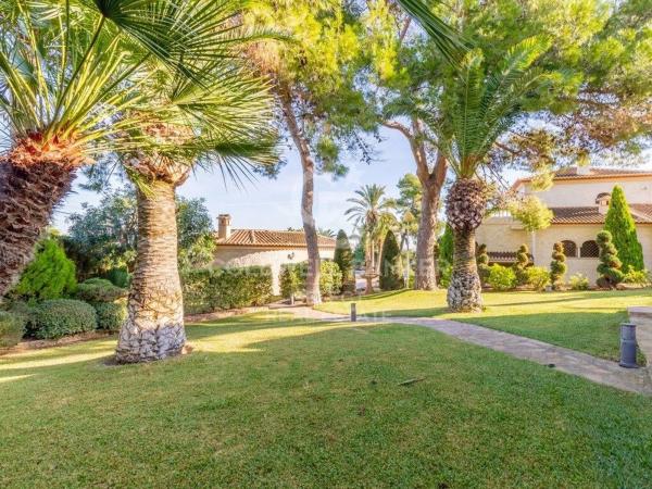 Casa independiente en calle l'Arbocer