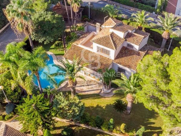 Casa independiente en calle l'Arbocer