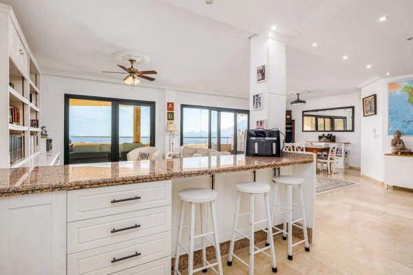 Piso en avenida Principal de la Sierra