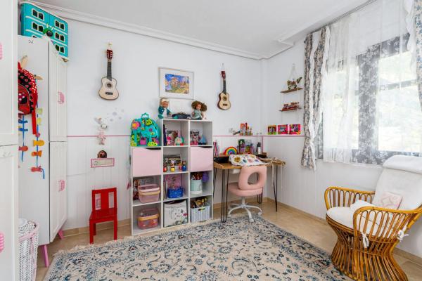 Piso en avenida Principal de la Sierra