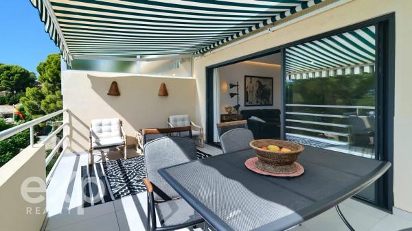 Chalet adosado en avenida Bernia-s.a. I