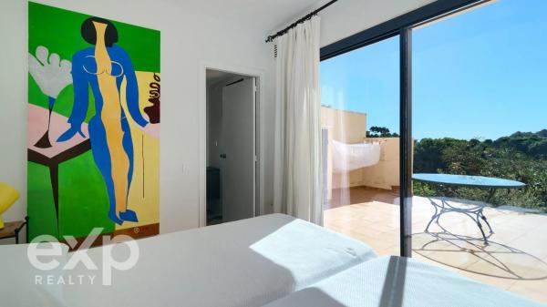 Chalet adosado en avenida Bernia-s.a. I