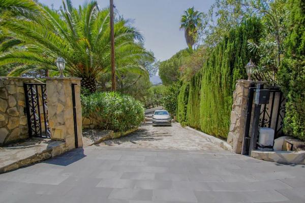 Casa independiente en calle la Llebre