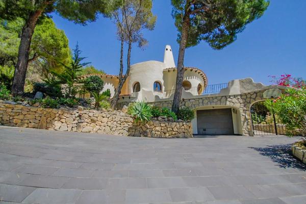 Casa independiente en calle la Llebre