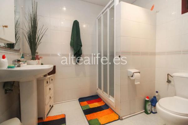 Casa independiente en calle Figuera