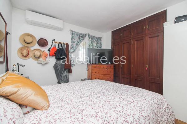 Casa independiente en calle Figuera