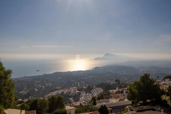 Casa independiente en avenida denia