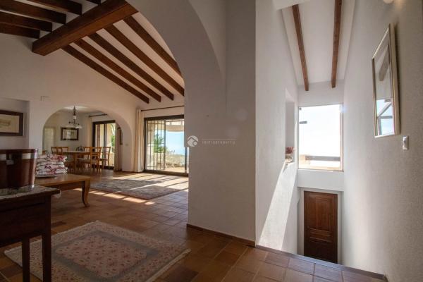 Casa independiente en avenida denia