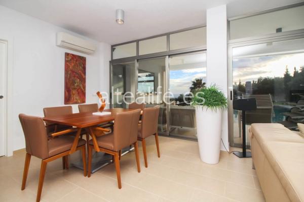 Casa independiente en calle Les Revoltes