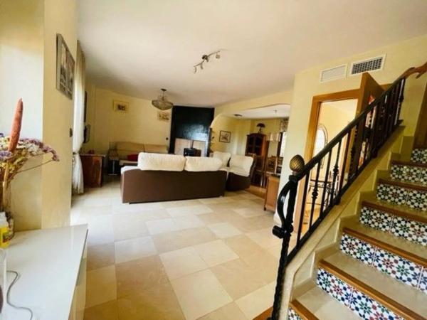 Casa independiente en calle el Pinar s/n