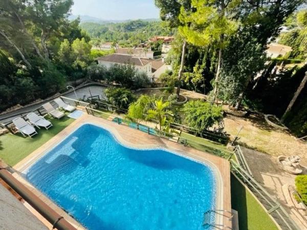 Casa independiente en calle el Pinar s/n