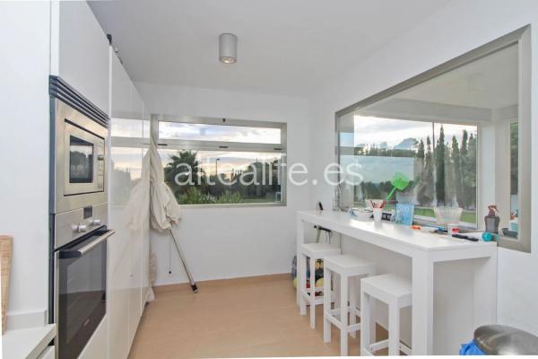 Casa independiente en calle Les Revoltes