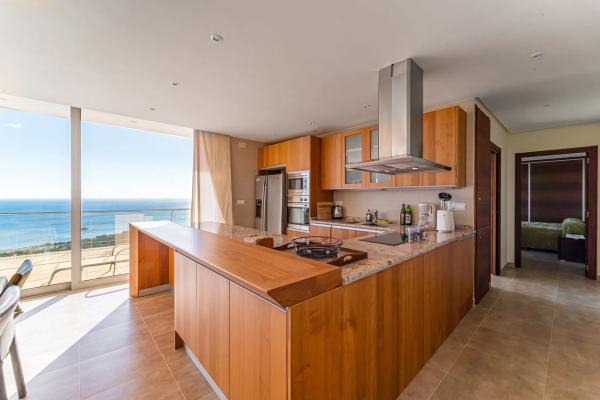 Casa independiente en calle Alhambra de Granada