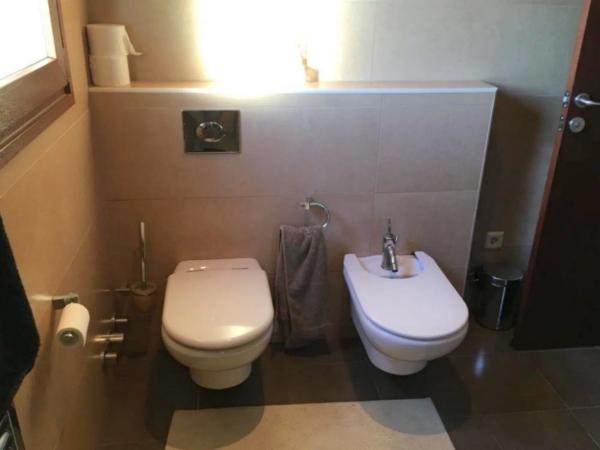 Casa independiente en calle Berlin s/n