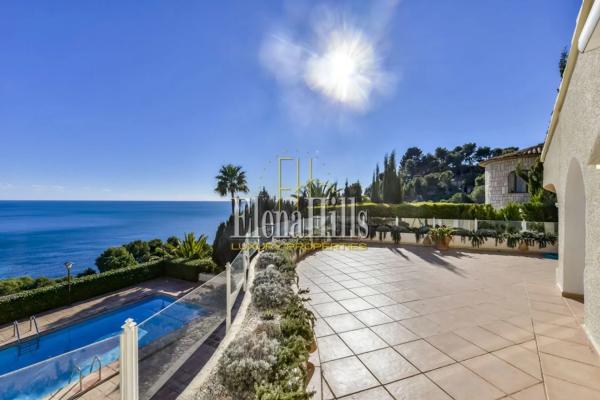 Casa independiente en calle Perdiu