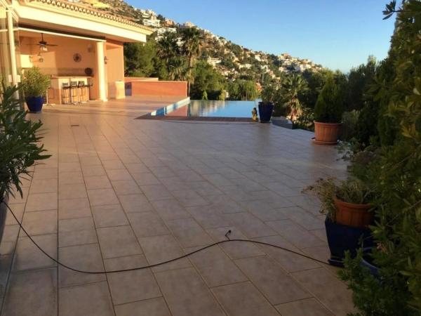 Casa independiente en calle Berlin s/n