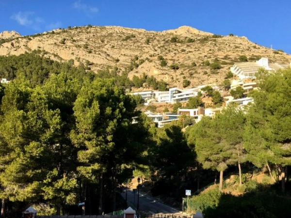 Casa independiente en calle Berlin s/n