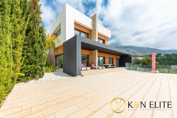 Casa independiente en calle de les Revoltes