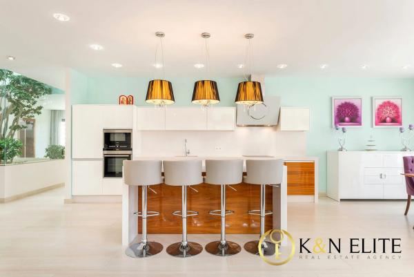 Casa independiente en calle de les Revoltes